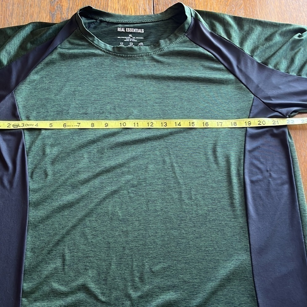 Real Essentials men’s size XL pullover polyester spandex shorts sleeves green - Picture 7 of 12
